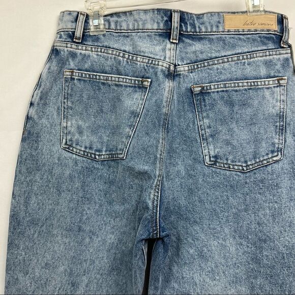 Betro Simone light wash high rise button fly straight leg jeans NWT - Picture 9 of 10